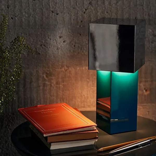 Geometric Lamp Shade - Rechargeable geometric metal desk lamp with