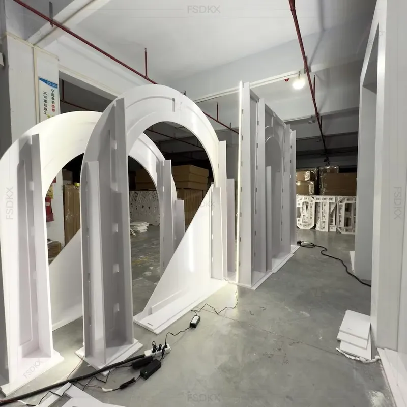 White PVC Flower Arch Stand Ki - Lighting Decor Rentals recension och pris