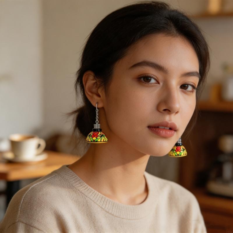 195C Floral Drop Earrings Pair - Geometric Lamp Shade recension och pris